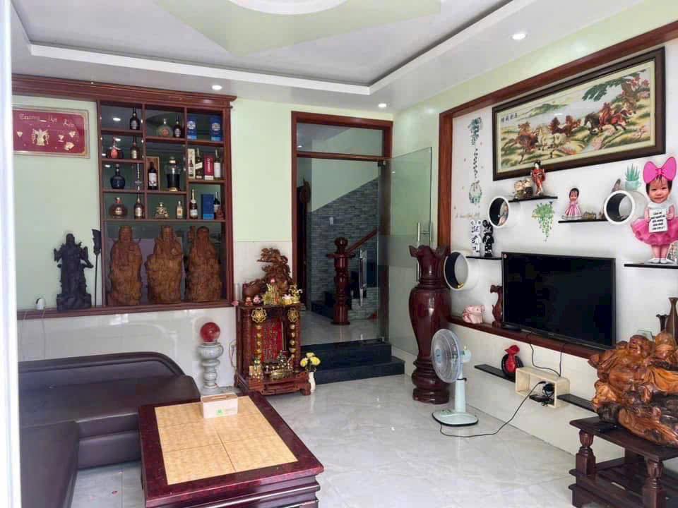 Nhà phố Trảng Bom 264m² giá 6.468 tỷ - Không gian sống lý tưởng, đầy đủ nội thất!