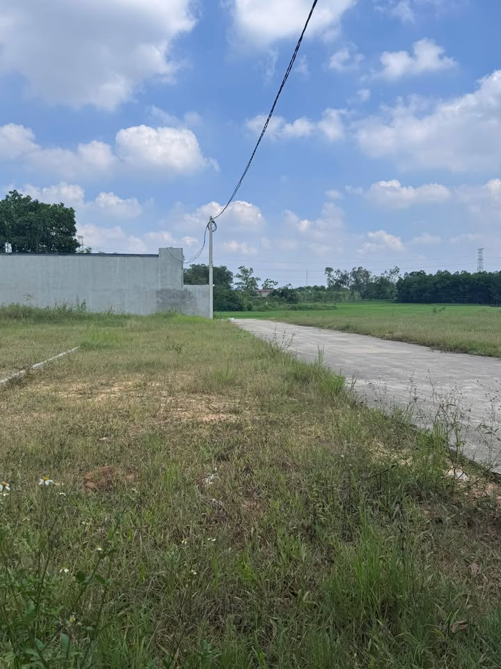 Đất thổ cư 127,9m² Đắc Sơn, Phổ Yên chỉ 400 triệu - Sổ đỏ sang tên ngay!