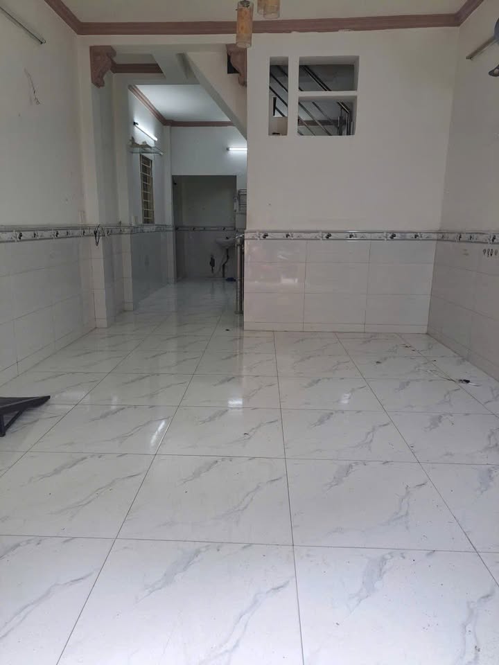 Nhà nguyên căn Gò Vấp 35m² giá chỉ 8.3 triệu - Khu dân cư yên tĩnh!