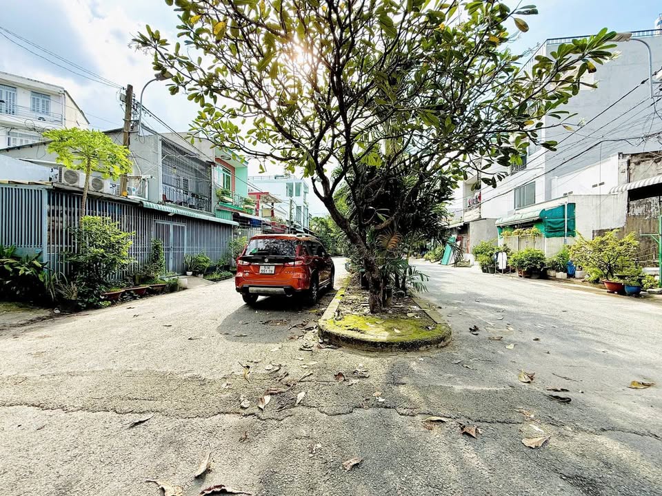 Căn phố đẹp Thạnh Xuân 13, quận 12, 54.6m² giá 6.15 tỷ - Sẵn sàng vào ở!