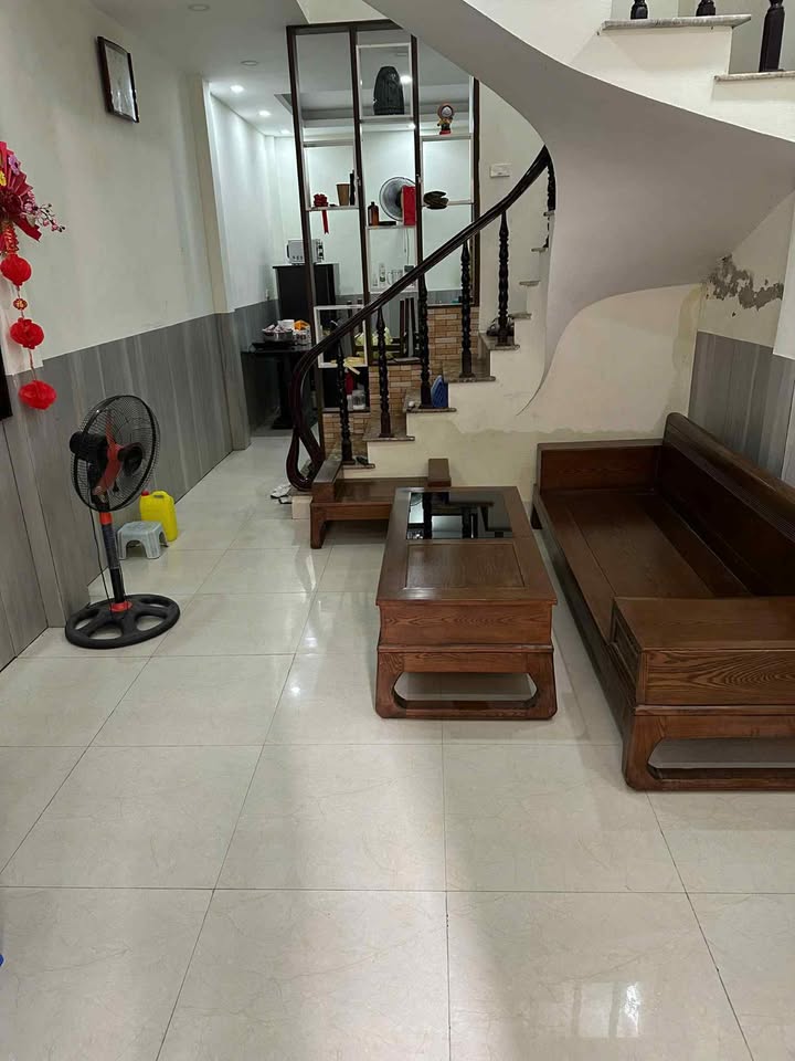 Nhà đẹp 5 tầng tại Cầu Cốc Tây Mỗ, 40m² chỉ 6.8 tỷ - Sẵn sàng vào ở!