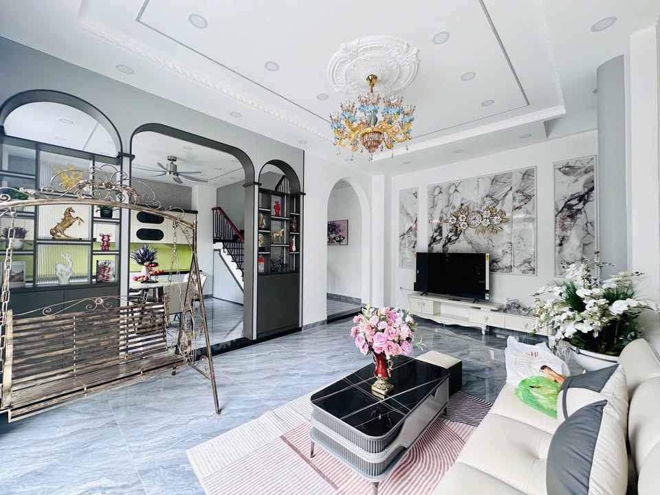 Biệt thự 4 tầng Gò Vấp 58m² giá 8.6 tỷ - Full nội thất, sẵn sàng ở ngay!