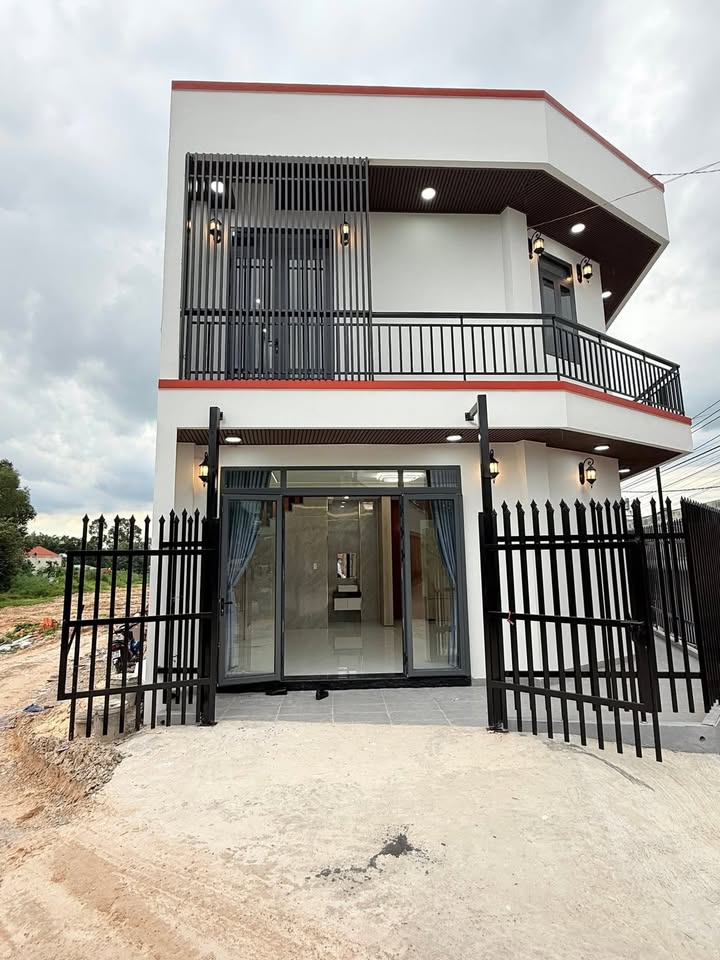 Nhà 2 Mặt Tiền tại Phường Thuận Giao, Giá 3.18 Tỷ - Đầu Tư Lợi Nhuận Cao!