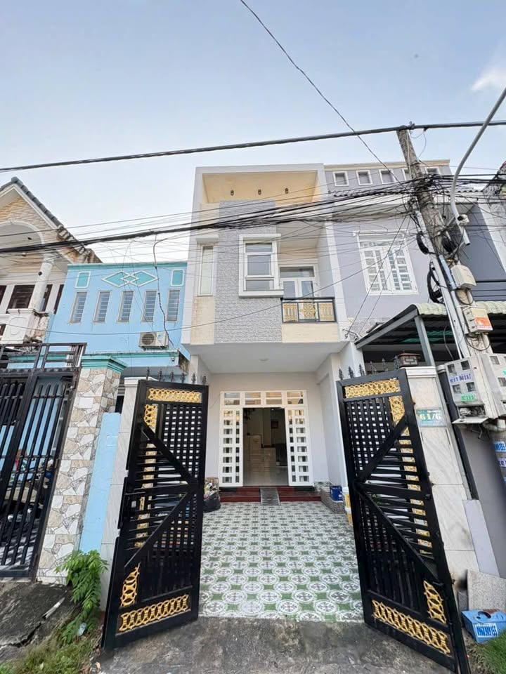 Nhà 1 Trệt 1 Lầu Phường Đông Hòa, Dĩ An 74m² giá 4.2 tỷ - Vị trí vàng, tiện ích đầy đủ!