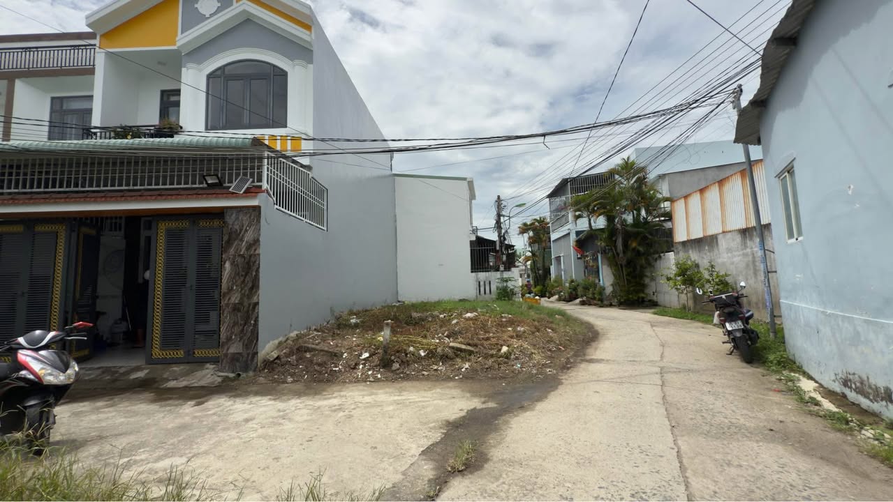 Đất thổ cư 99m² Phú Trung, Nha Trang chỉ 2.3 tỷ - Đầu tư sinh lời ngay!