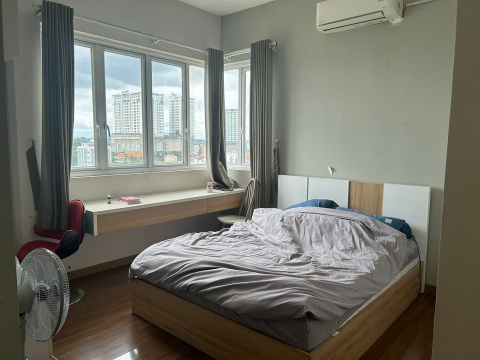 Căn hộ Amber Court Trấn Biên 94m² giá 10 triệu - Nội thất đầy đủ, sẵn sàng ở!