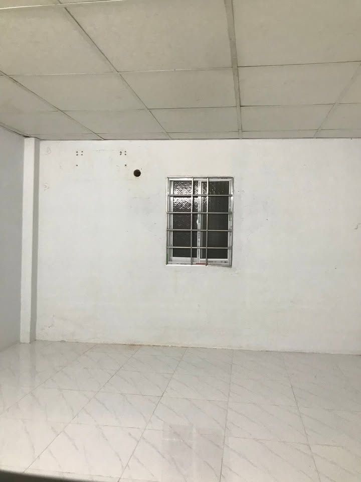 Nhà nguyên căn cho thuê Hẻm 334/64 Chu Văn An 15m² giá 3 triệu - Khu vực yên tĩnh, thuận tiện sinh hoạt!