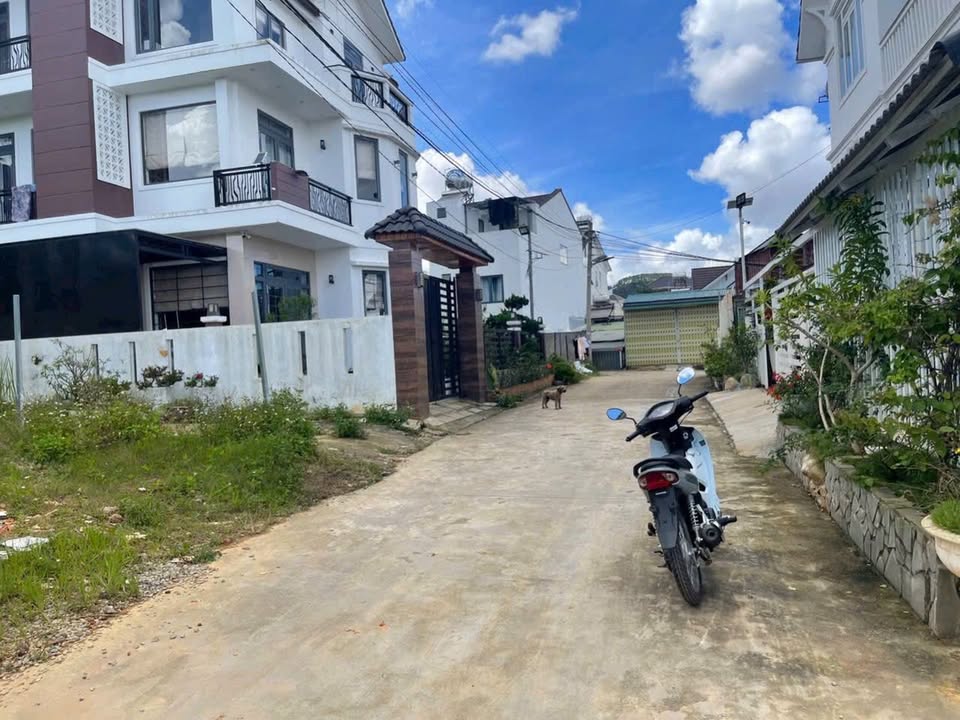 Đất nền Lâm Viên Đà Lạt 208m² giá 7.5 tỷ - Cơ hội đầu tư hấp dẫn!