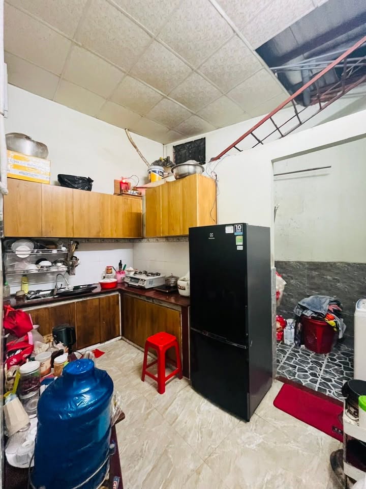 Nhà phường Đông Hoà, Dĩ An 65m² giá 1,65 tỷ - Sổ hồng chính chủ, an ninh tốt!