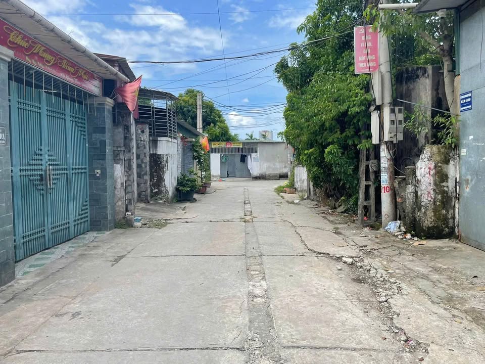 Nhà 2 Tầng Gần Ngã 4 Ga Khẩu Hưng Bình, Vinh 85.8m² - Giá 4 tỷ, Chính Chủ Bán Gấp!