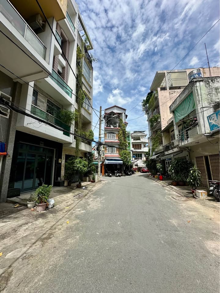 Nhà bán mặt tiền Phạm Văn Hai 53.2m² giá 10 tỷ - Đầu tư sinh lời cao!