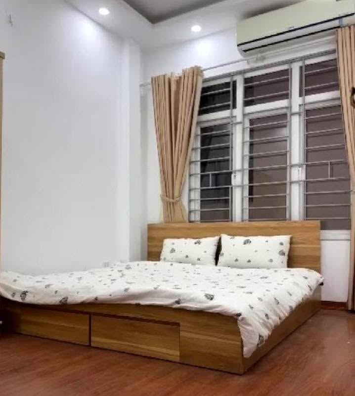 Nhà 3 tầng Mai Dịch Cầu Giấy 34m² giá 6.3 tỷ - Thiết kế hợp lý, sổ đỏ chính chủ!