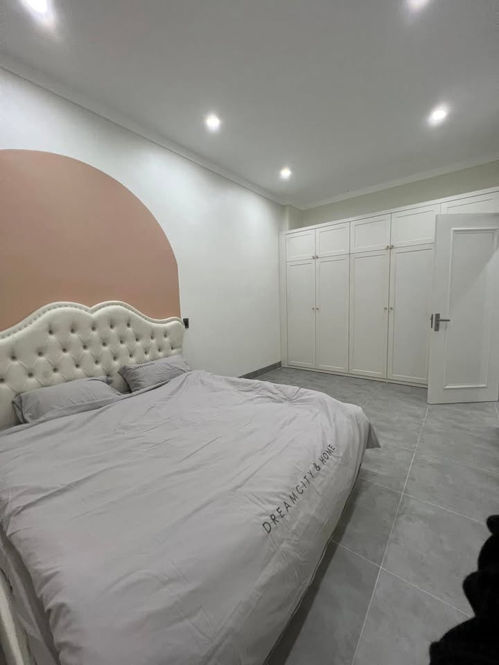 Nhà hẻm xe hơi Cống Lở, Tân Bình 98m² giá 7 tỷ - Sổ đỏ chính chủ ngay!