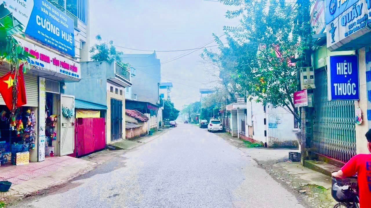 FrontHouse 150m² Đường Mai Hắc Đế Định Trung - Kinh doanh đắc địa chỉ 3 tỷ!