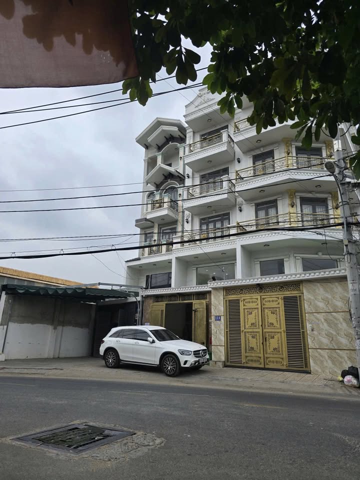 Nhà mặt tiền đường 18B, Tân Phú 81m² giá 18 triệu - Thích hợp kinh doanh đa dạng!