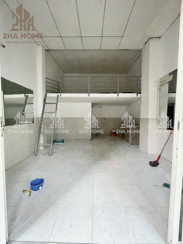 Kiot cho thuê hẻm 340 Mã Lò, Bình Tân 21m² giá 4.5 triệu - Phù hợp cho gia đình và kinh doanh online!