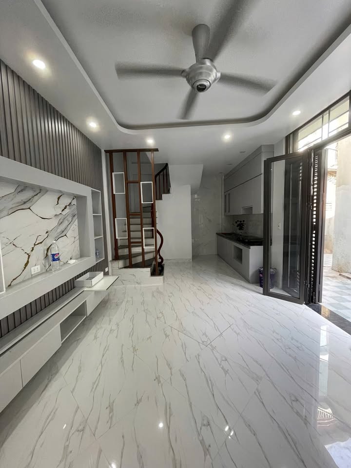 Nhà cho thuê Ngọc Trục, Đại Mỗ, 33m² giá 12 triệu - Đẹp như mới, vào ở ngay!