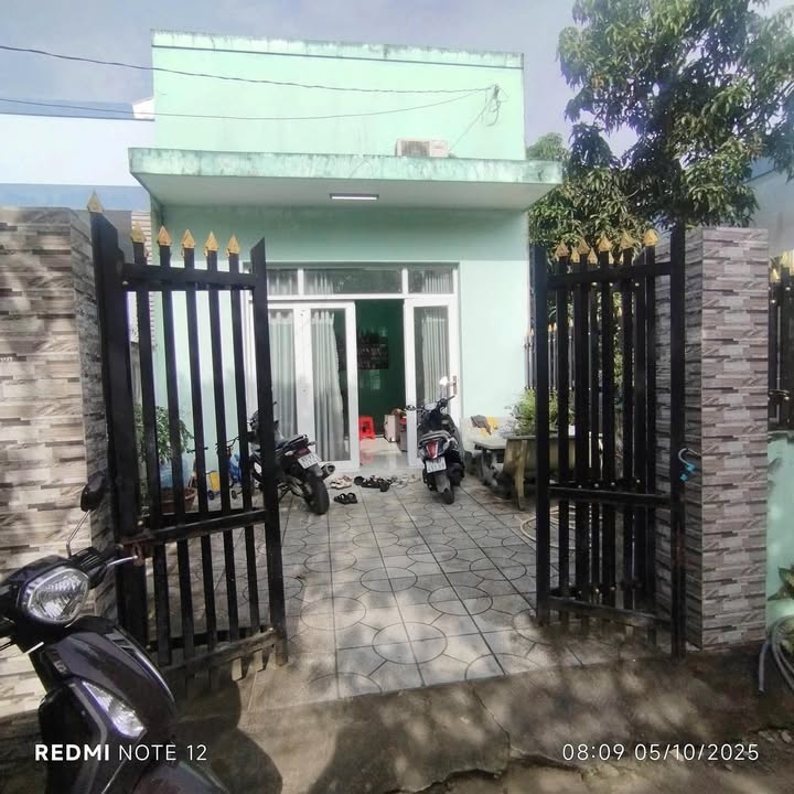 Nhà bán phường An Hội, Bến Tre 110m² giá 850 triệu - Hướng Đông, tiện ích đầy đủ!