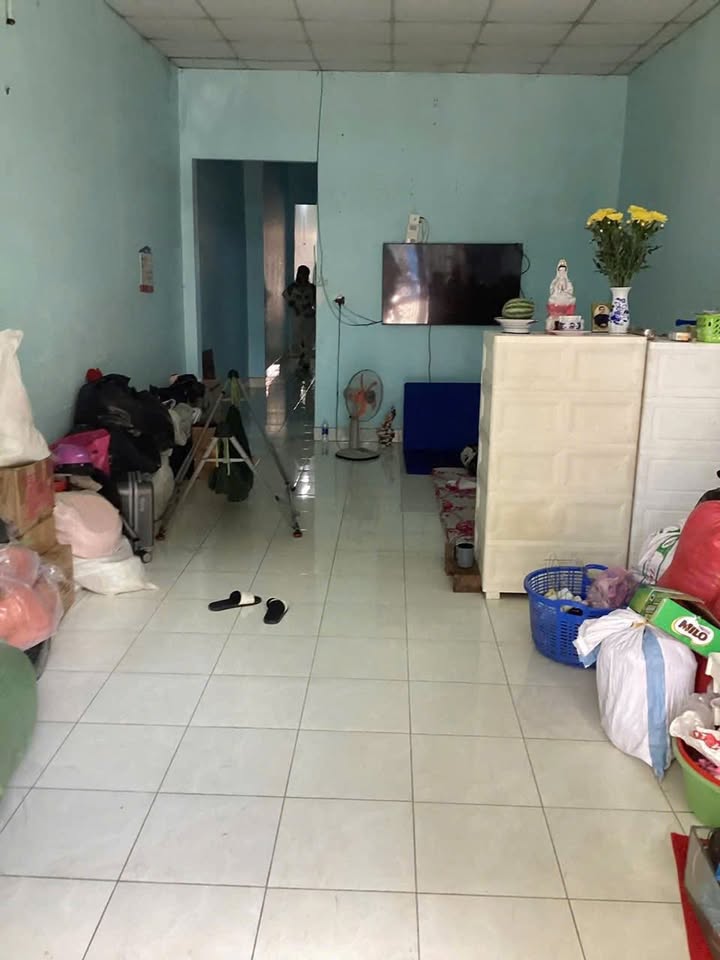 Nhà nguyên căn cho thuê tại Mặt Tiền đường số, Phước Bình, Q9 - Giá chỉ 9 triệu/tháng!