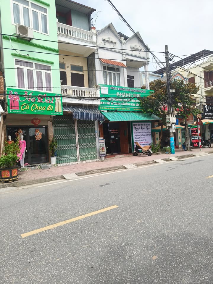 Nhà 2 tầng 1 tum mặt đường Đào Đình Luyện, Quỳnh Côi, 64m² giá 4.2 tỷ - Vị trí kinh doanh đắc địa!