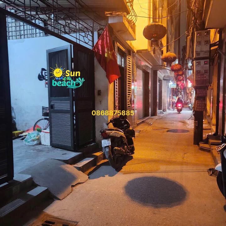 Nhà 3 tầng Khương Đình 74m² giá 12 tỷ - Sổ đỏ chính chủ, sang tên nhanh!