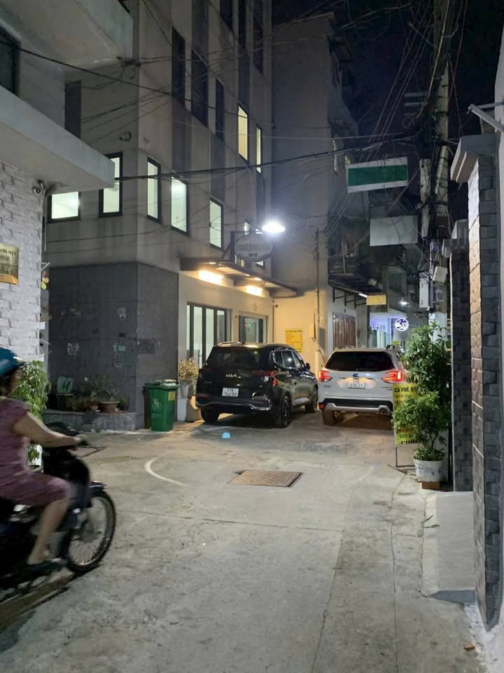 Nhà bán tại Bình Thạnh 55m² giá 10.5 tỷ - Căn góc 2 mặt hẻm lớn