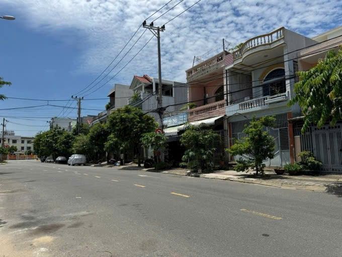 Nhà 2 tầng mặt tiền Trần Quang Khải, Sơn Trà 94m² giá 8 tỷ - Đầu tư sinh lời ngay!