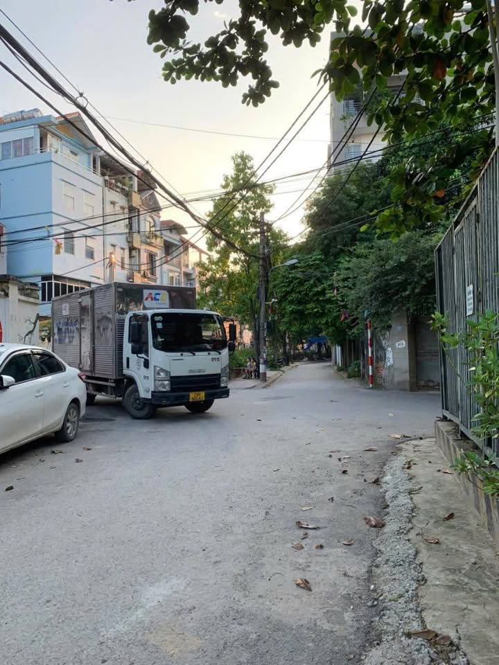 Nhà phường Phú Diễn, Bắc Từ Liêm 61m² giá 7.5 tỷ - Kinh doanh đỉnh cao!