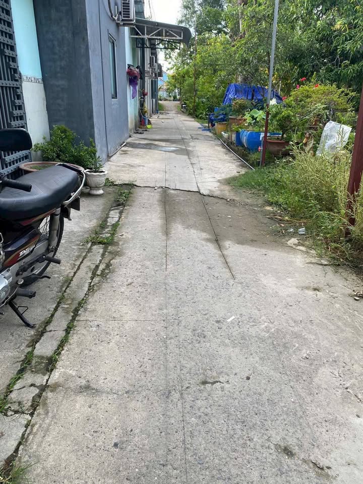 Nhà cấp 4 Hưng Định, Thuận An 120m² giá 2.59 tỷ - Chính chủ bán gấp!