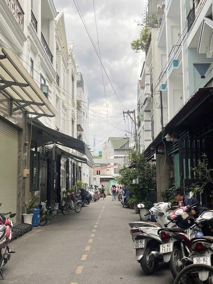 Nhà riêng 5 tầng Tô Hiệu, 64m² giá 6.99 tỷ - Sổ hồng chính chủ!