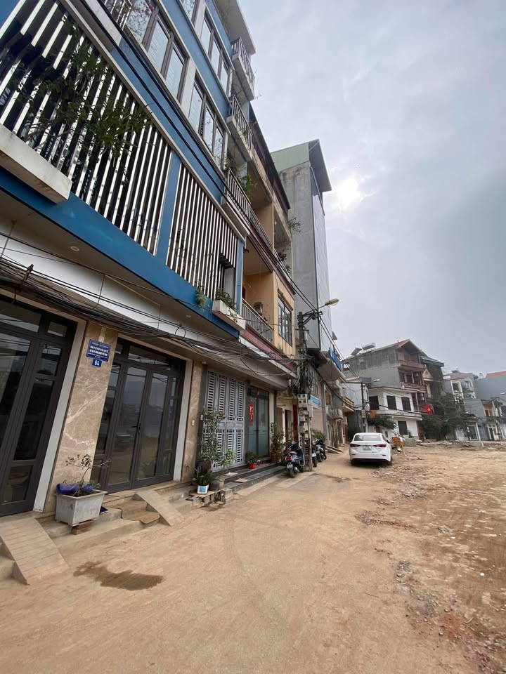 Nhà mặt phố Lý Tự Trọng, Hà Đông 41m² giá 12 tỷ - Vị trí đắc địa, giao thông thuận tiện!