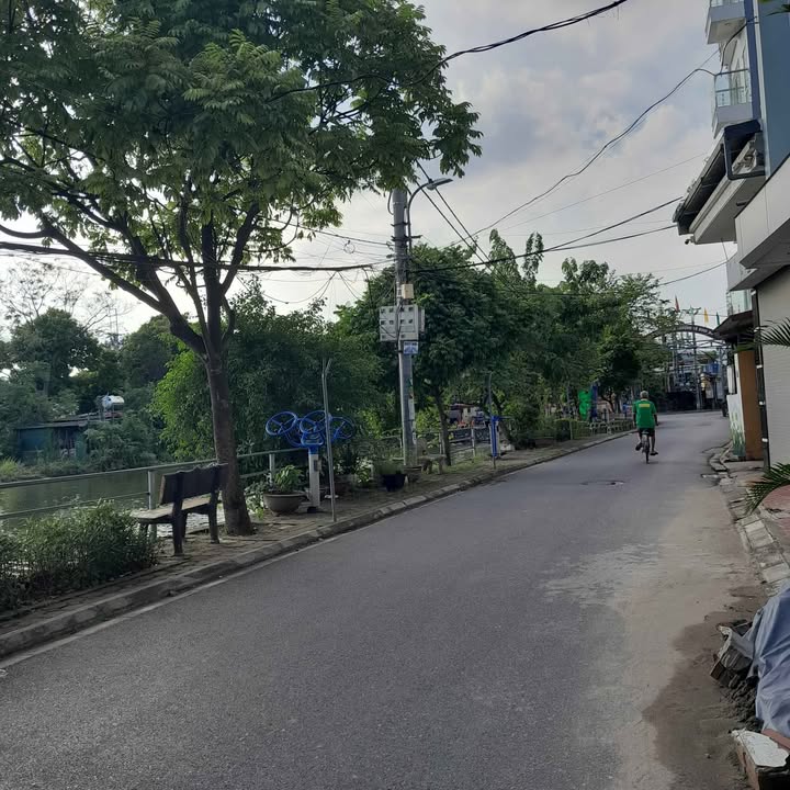 Đất nền Cổ Bi - Gia Lâm 47m² giá 4 tỷ - Đường ô tô vào tận nơi!