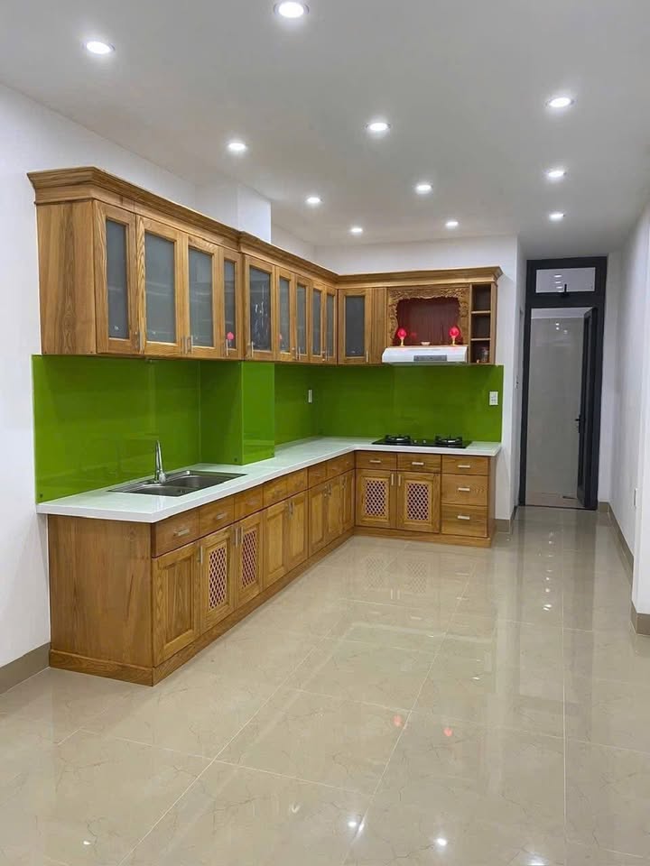 Nhà 2 Tầng Đường Ỷ Lan Nguyên Phi, Đà Nẵng 50m² giá 3.95 tỷ - Chính Chủ Bán Gấp!