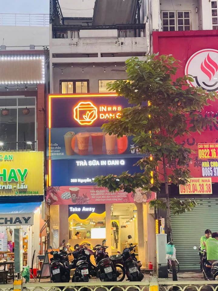 Nhà mặt tiền cho thuê tại phố ẩm thực Nguyễn Tri Phương, Quận 10 - Diện tích 75m² giá 70 triệu/tháng - Kinh doanh đỉnh cao!