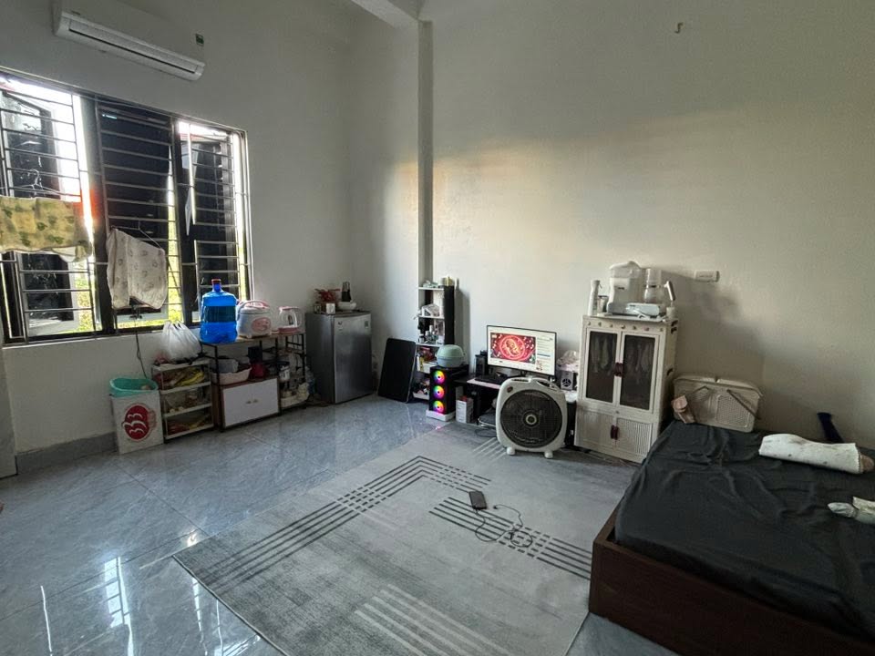 Phòng cho thuê 35m² tại Ngọc Hồi, 3.4 triệu - An ninh tốt, đầy đủ nội thất!