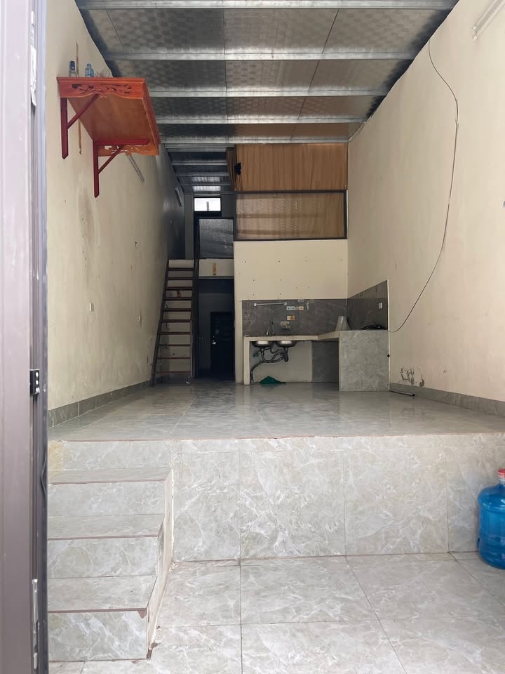 Nhà cho thuê gác lửng tại Lê Thánh Tông, Hòa Bình - Chỉ 1.5 triệu/tháng!