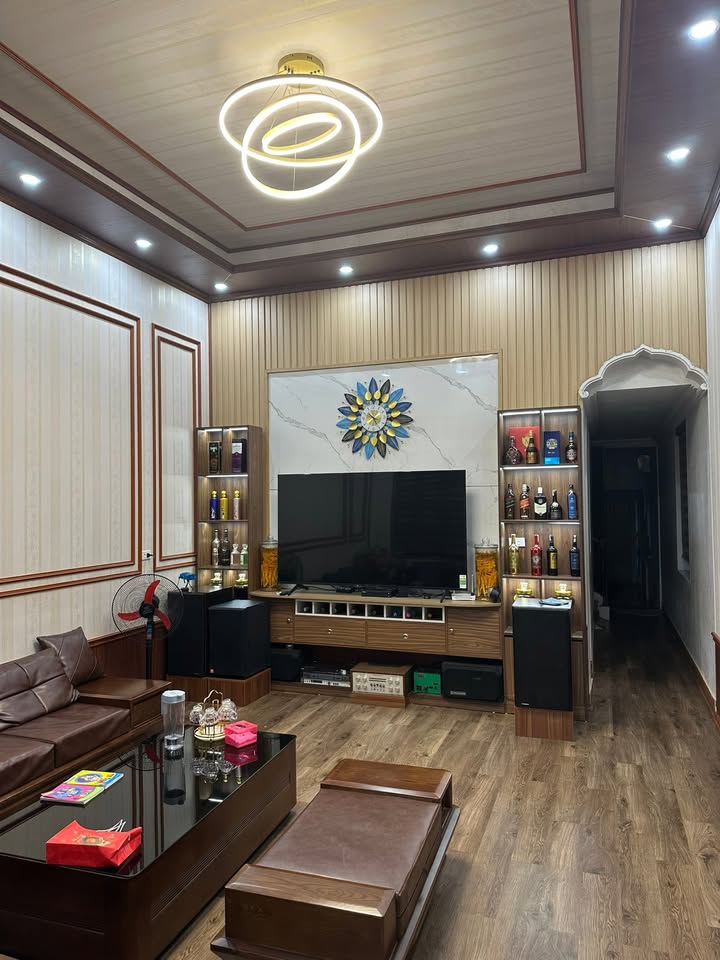 Nhà 2 tầng Ngọc Lặc 624m² giá 3 tỷ - Không thể bỏ lỡ!