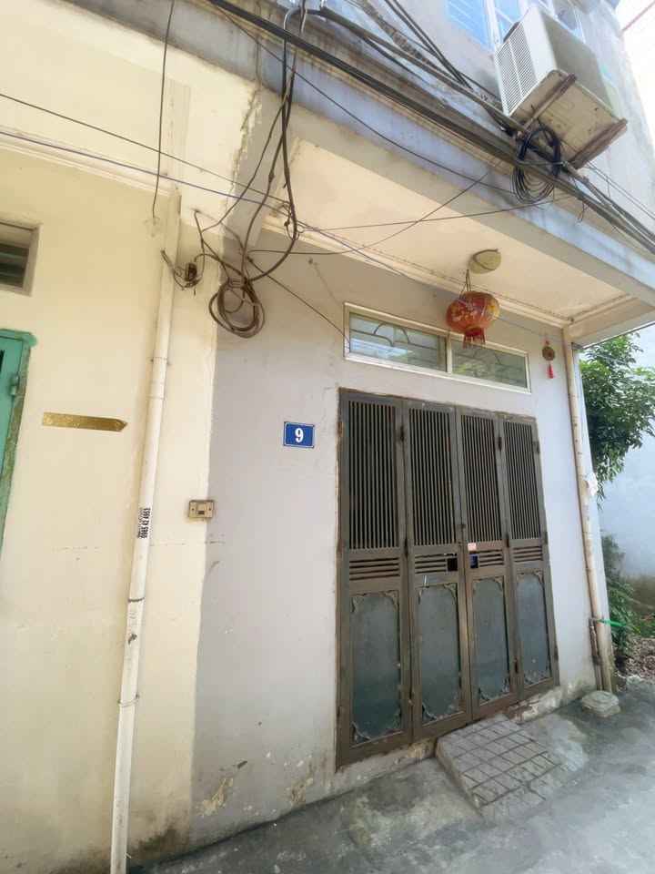 Nhà phố Bát Khối, Long Biên 39m² giá 3.95 tỷ - Sổ đỏ chính chủ, sẵn sàng vào ở!