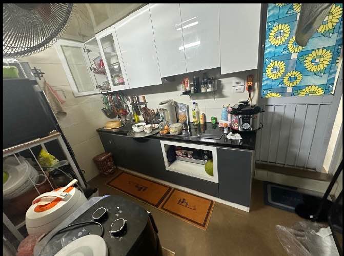 Nhà phố Lĩnh Nam 37m² giá 1.58 tỷ - Gần chợ đầu mối, tiện ích đa dạng!