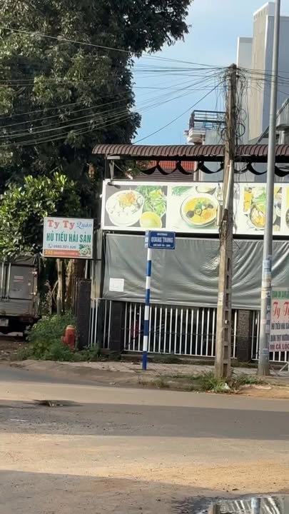 Cho thuê mặt bằng tại Thị Trấn Phước An 2 triệu - Tiềm năng kinh doanh vượt trội!