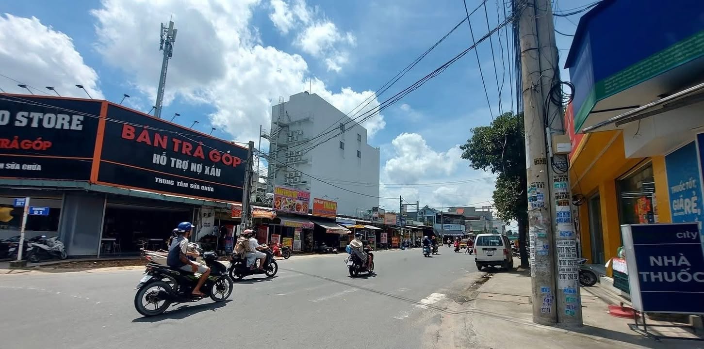 Khách sạn KDC Vietsing Thuận An 150m² giá 10.5 tỷ - Đang kinh doanh sinh lời cao!