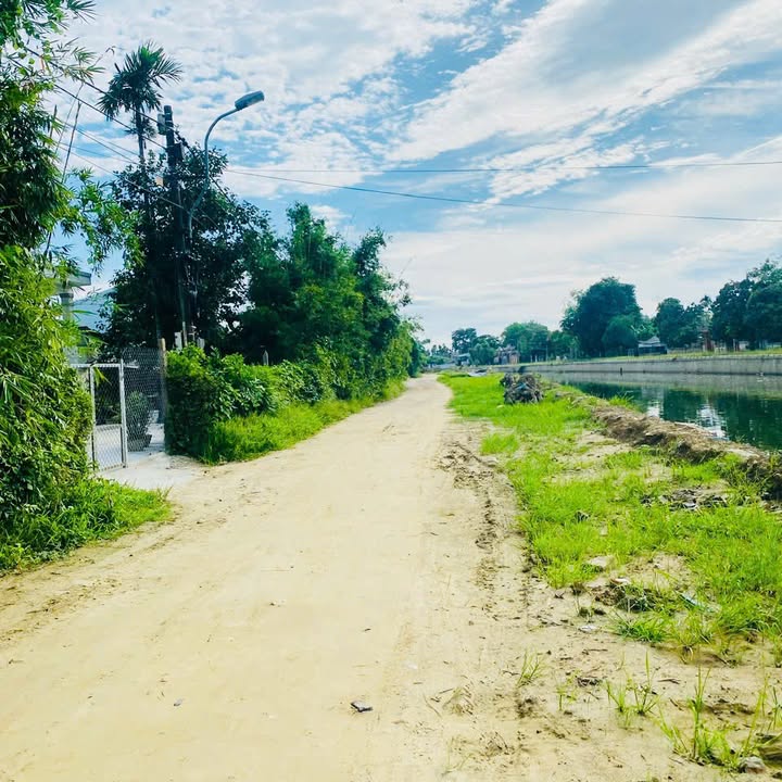 Đất nền 2 mặt tiền view sông Nguyễn Hạnh 131m² giá 2 tỷ - Sổ hồng riêng, pháp lý chuẩn!