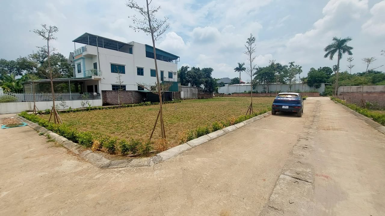 Đất nền 100m² Thạch Thất giá chỉ 4 tỷ - Gần ga Metro và ĐH Quốc Gia Hà Nội!