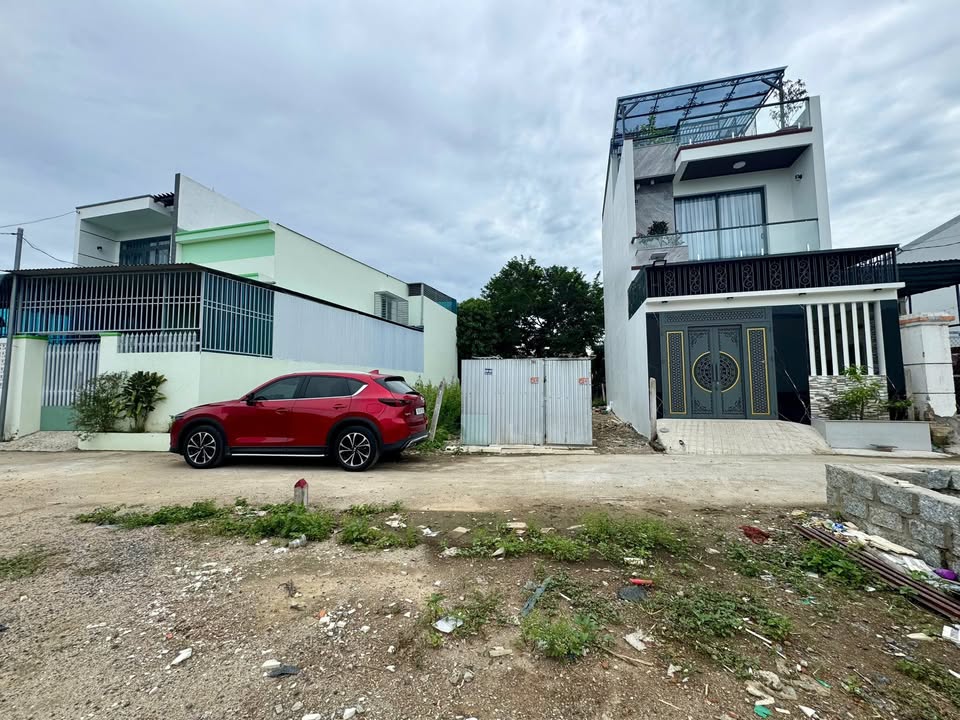 Đất nền Diên An Khánh Hòa 82m² giá 1.55 tỷ - Đường ô tô thông thoáng