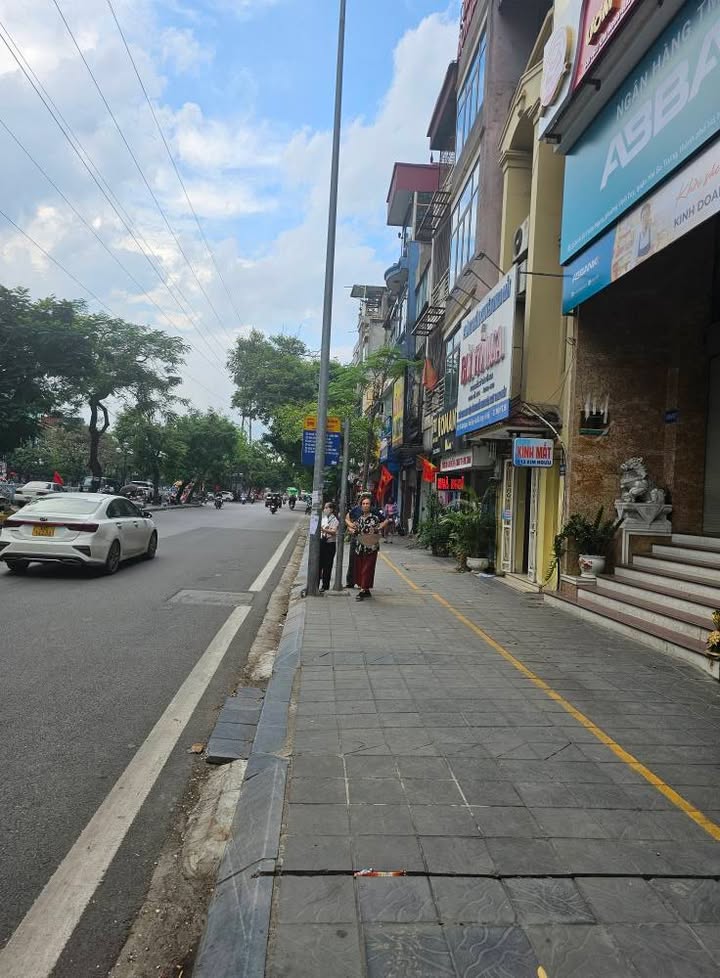 Nhà mặt phố Minh Khai 70m² giá thỏa thuận - Đầu tư sinh lời hấp dẫn!