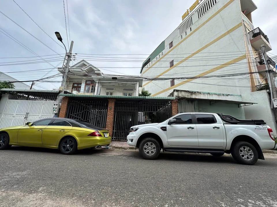 Nhà nguyên căn cho thuê đường Đào Duy Anh, Phan Thiết 3 phòng ngủ chỉ 4 triệu/tháng!