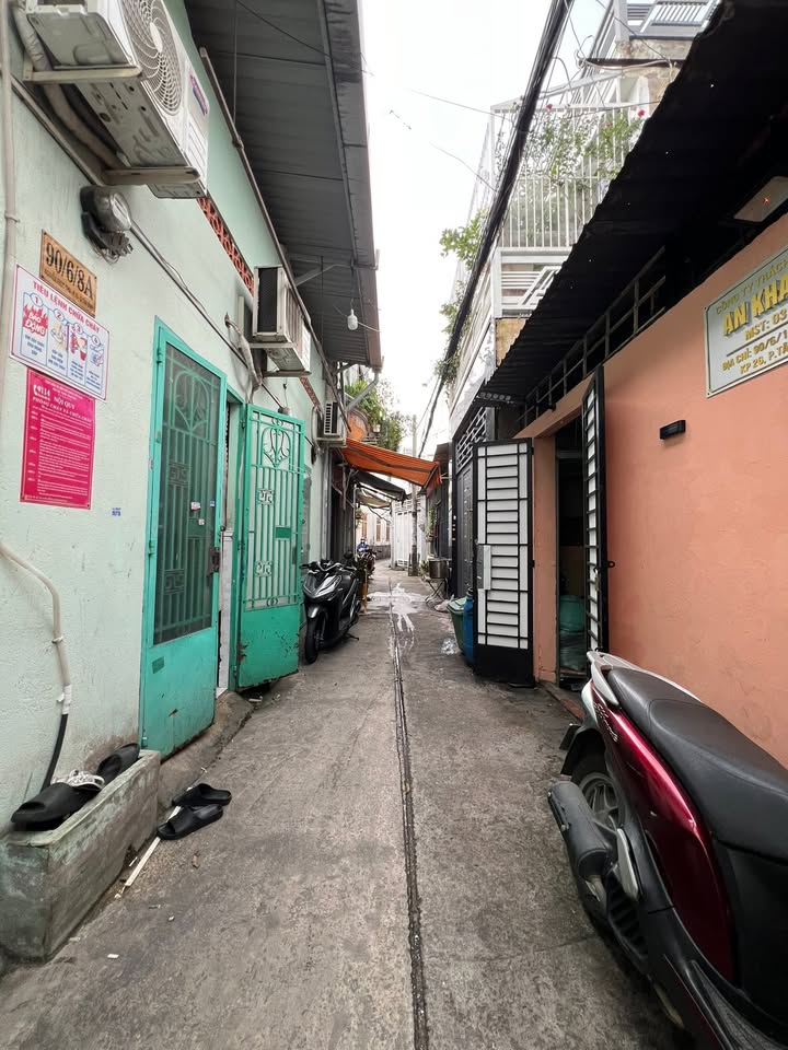 Nhà cấp 4 tại Nguyễn Phúc Chu, Tân Bình, 117m² giá 8.75 tỷ - Gần KCN Tân Bình!