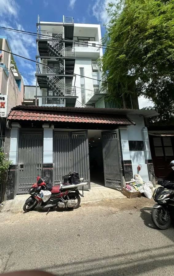 Tòa nhà CHDV Lotte Nguyễn Văn Lượng 180m² giá 2 tỷ/năm - Đầu tư sinh lời hấp dẫn!