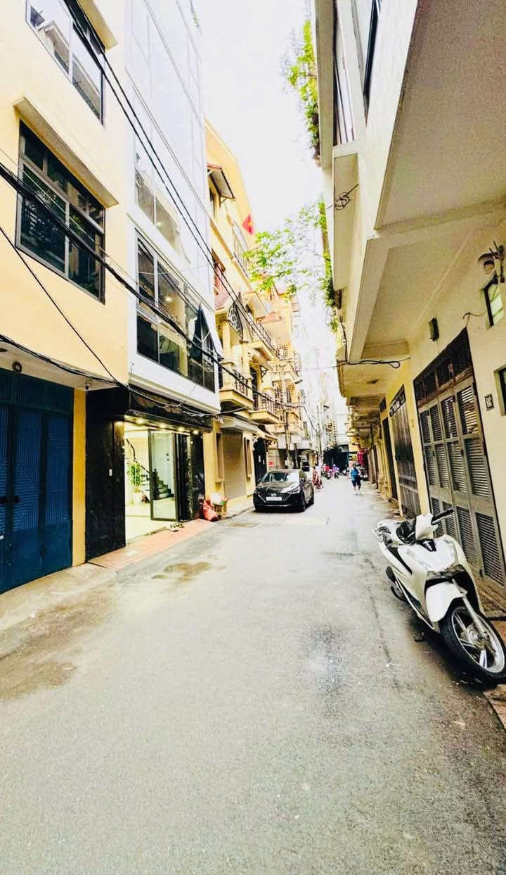 FrontHouse 7 tầng Dịch Vọng, Cầu Giấy 58m² giá 19,5 tỷ - Kinh doanh sầm uất, ô tô vào nhà!