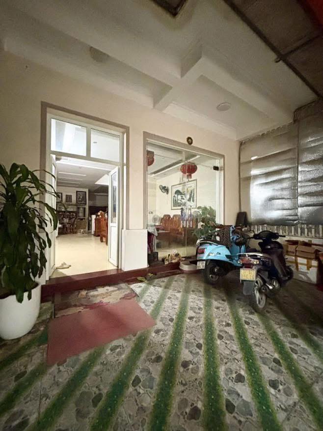 Nhà 3,5 tầng Vinh Tân 111m² giá 10 tỷ - Đầu tư sinh lời ngay!